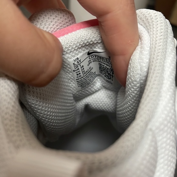 Nike Court Borough Mid 2 (GS) 5.5Y or Woman’s 7 - Picture 8 of 8